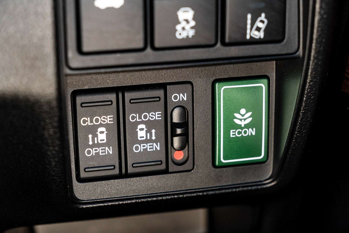 2021 Honda Odyssey Vi LX7 5th Gen