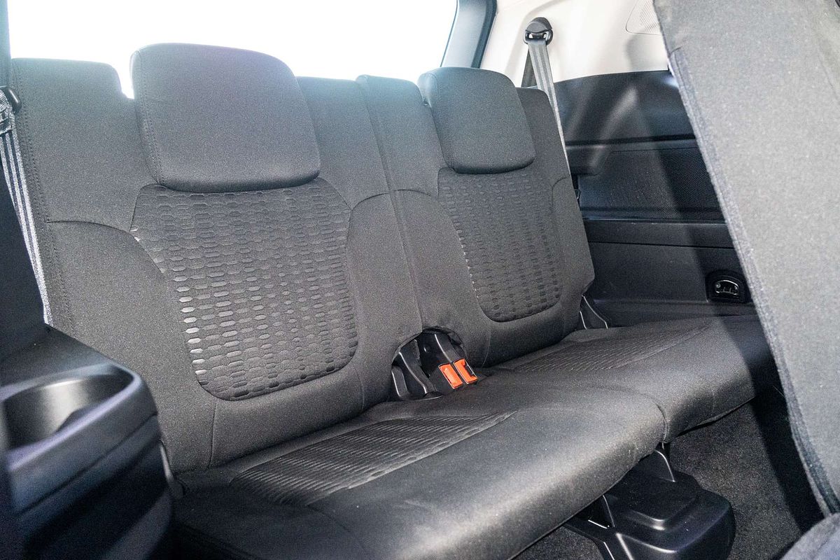 2024 Ford Everest Ambiente 2.0L