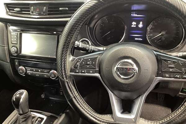 2017 Nissan X-TRAIL ST-L T32 Series II