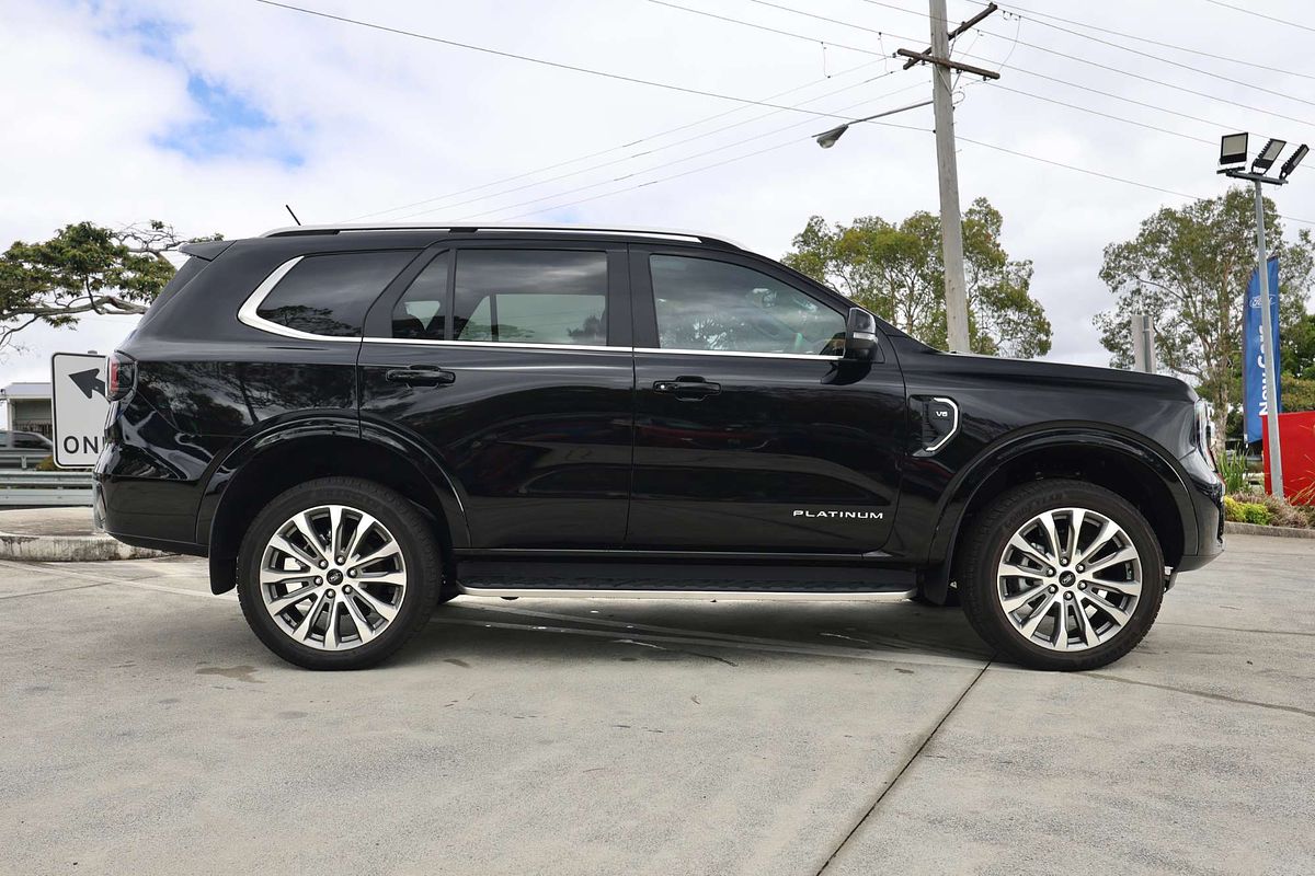 2025 Ford Everest Platinum 3.0L