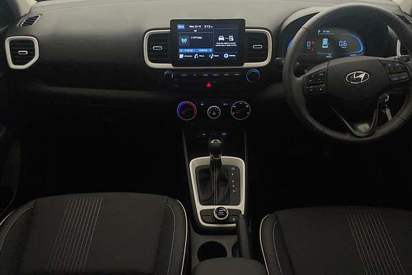 2024 Hyundai Venue Active QX.V5