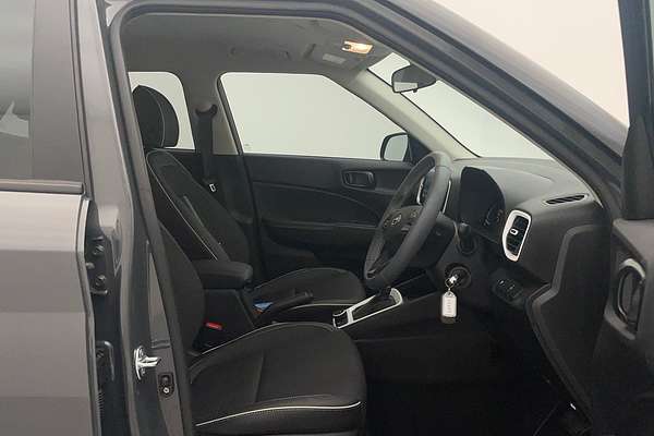 2024 Hyundai Venue Active QX.V5