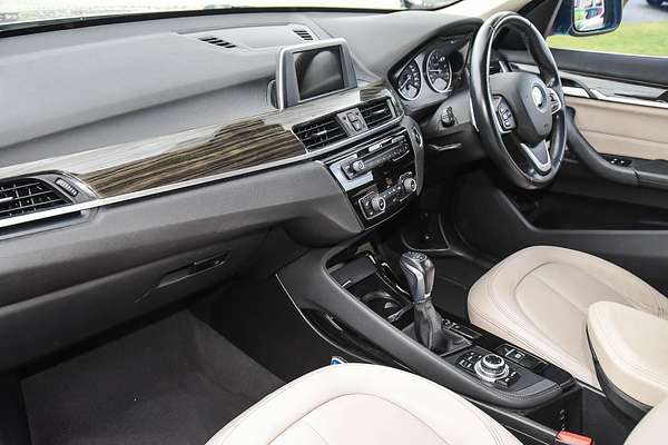 2016 BMW X1 sDrive20i F48