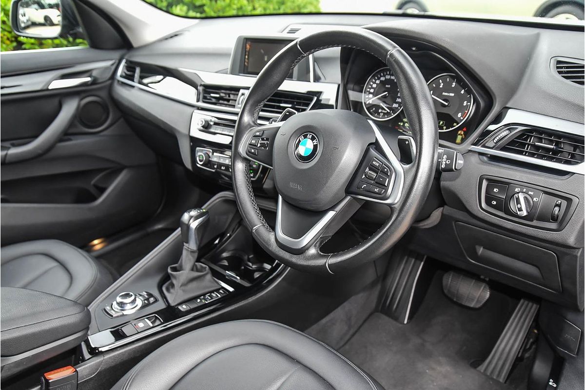 2015 BMW X1 xDrive20d F48