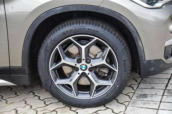 2016 BMW X1 sDrive20i F48
