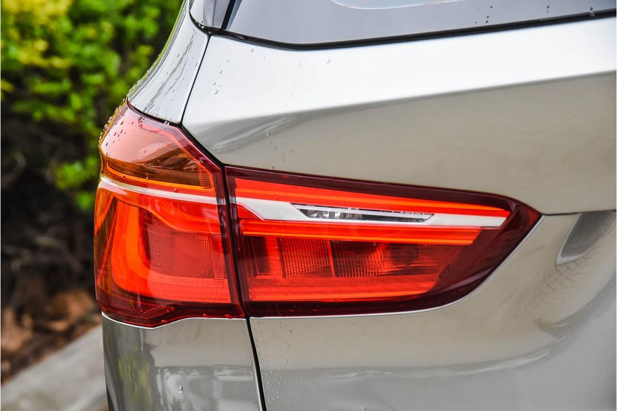 2016 BMW X1 sDrive20i F48