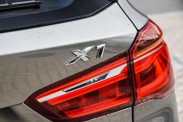 2016 BMW X1 sDrive20i F48