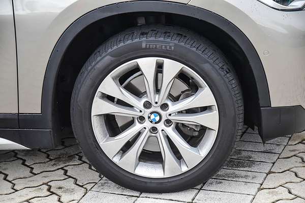 2015 BMW X1 xDrive20d F48