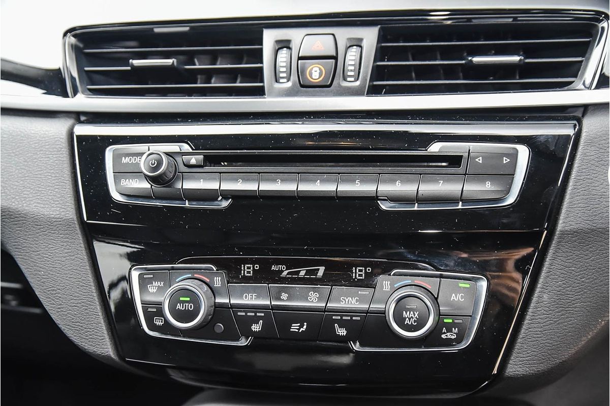 2015 BMW X1 xDrive20d F48