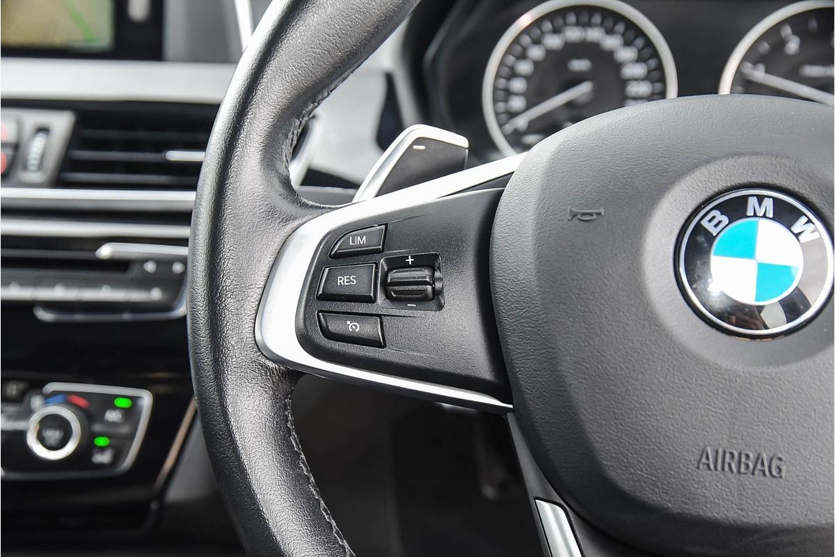 2015 BMW X1 xDrive20d F48