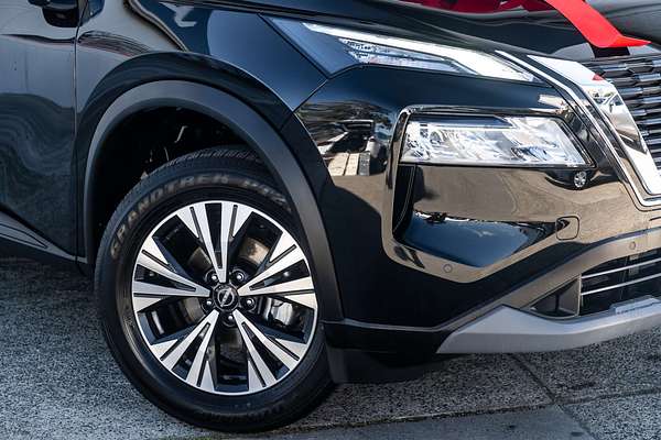 2025 Nissan X-TRAIL ST-L T33