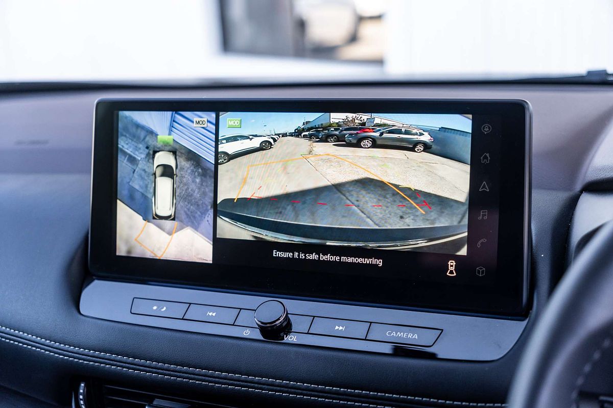 2025 Nissan X-TRAIL ST-L T33