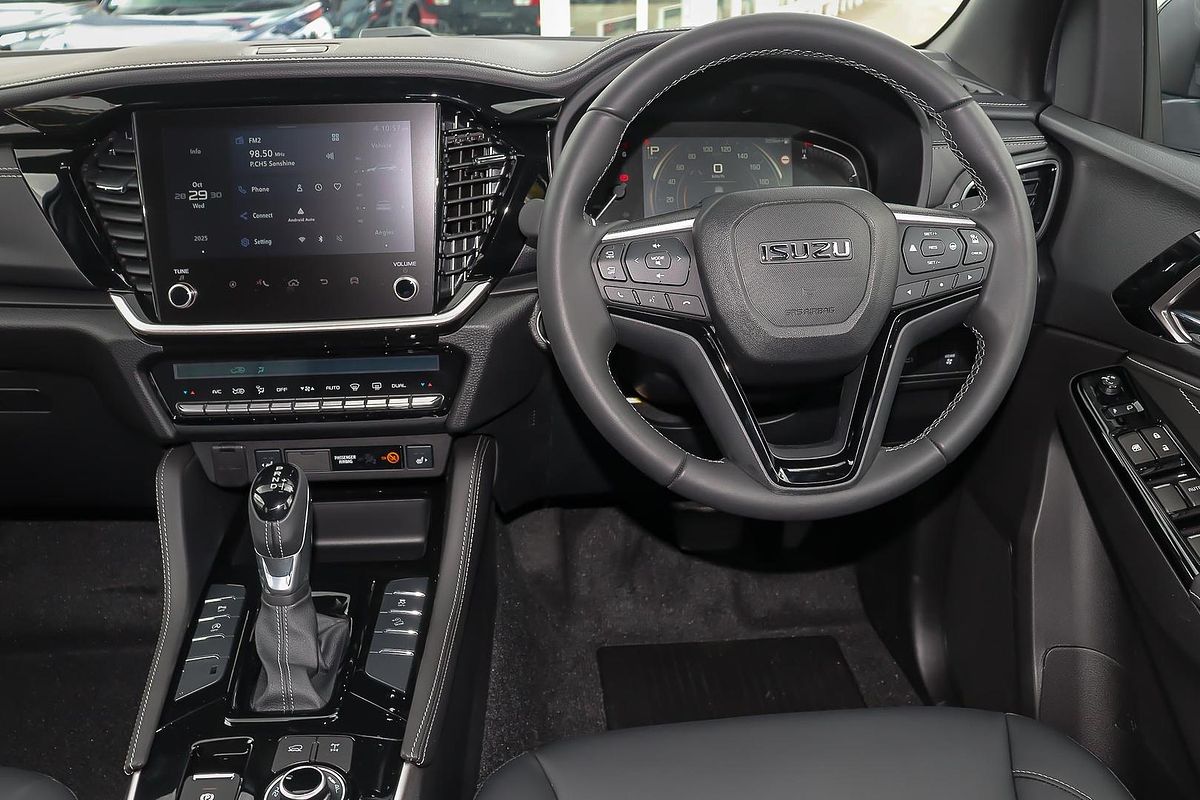 2025 Isuzu MU-X LS-T