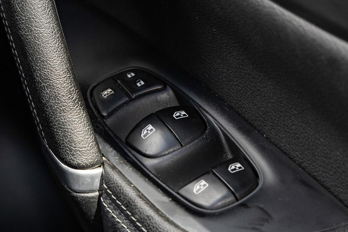 2018 Nissan QASHQAI ST-L J11 Series 2