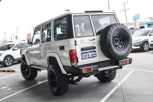 2020 Toyota Landcruiser