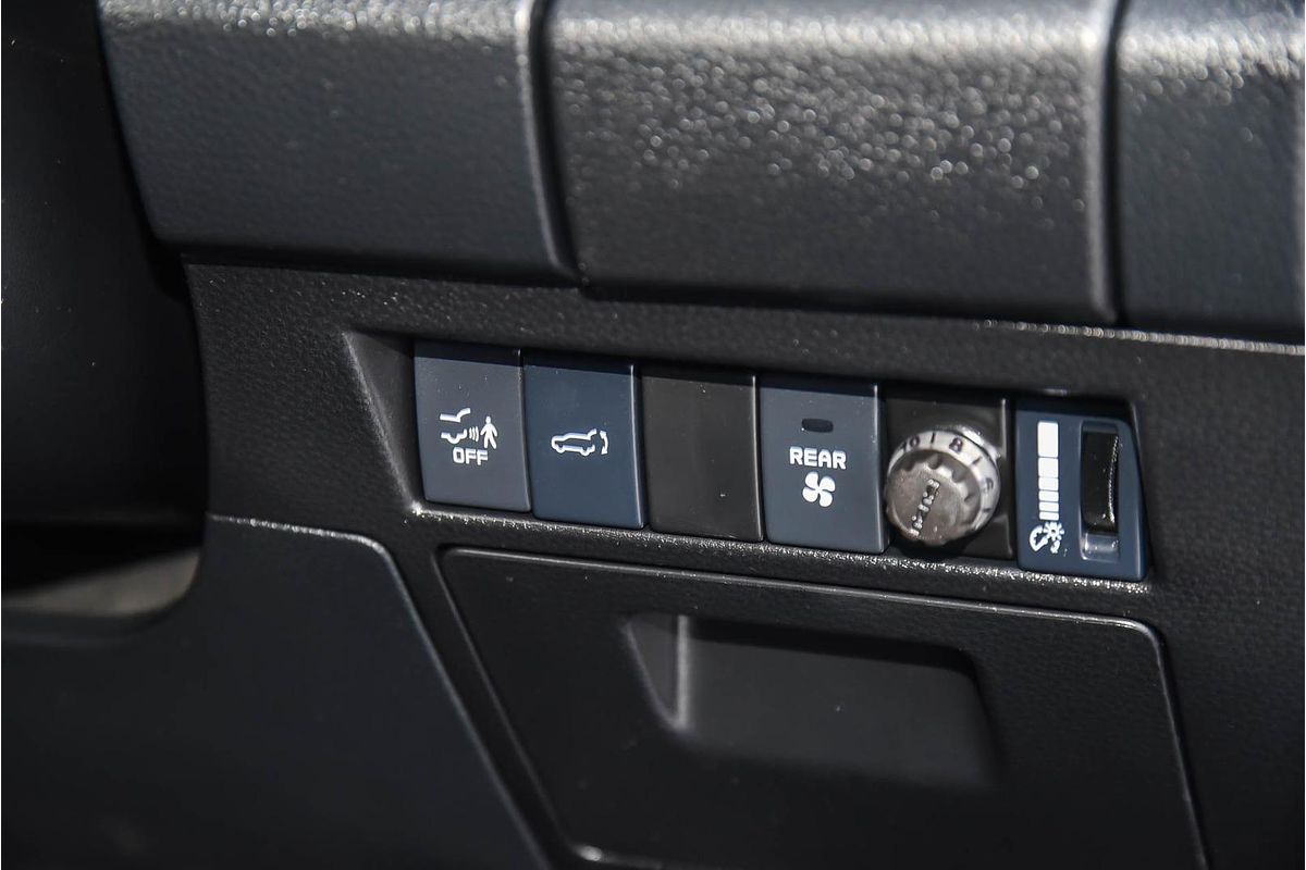 2023 Isuzu MU-X LS-U (4x4) RJ5 MY23