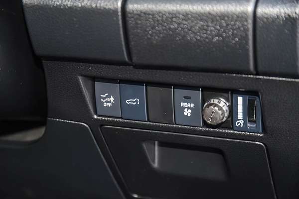 2023 Isuzu MU-X LS-U (4x4) RJ5 MY23