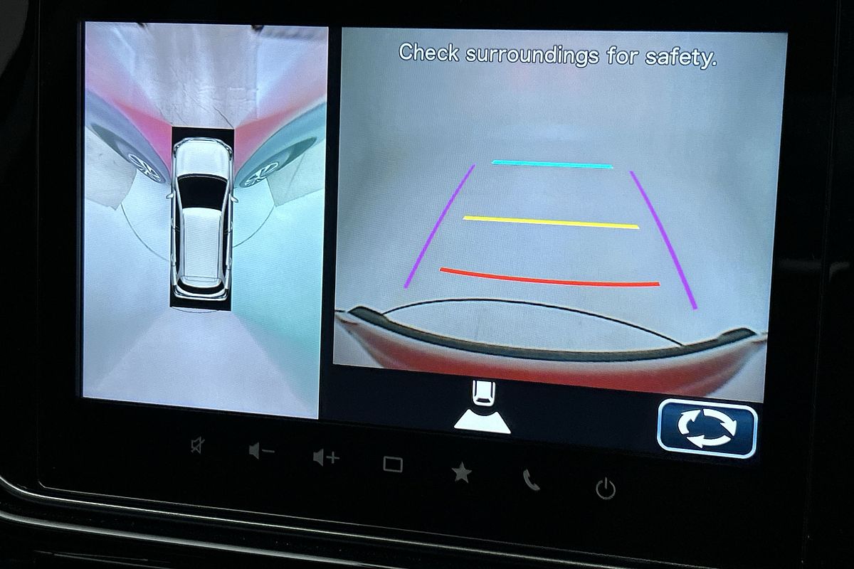 2023 Suzuki S-Cross GLX JYB