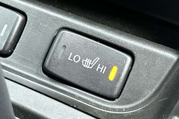 2023 Suzuki S-Cross GLX JYB