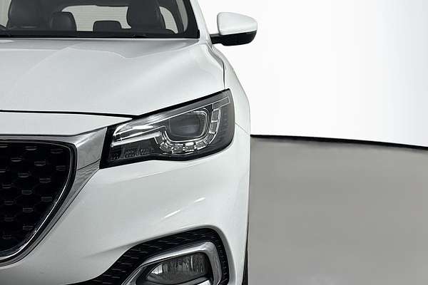 2024 MG HS Excite SAS23