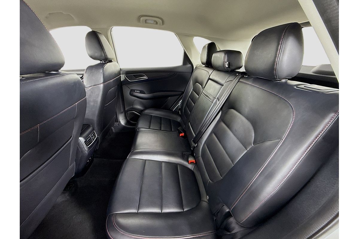 2024 MG HS Excite SAS23