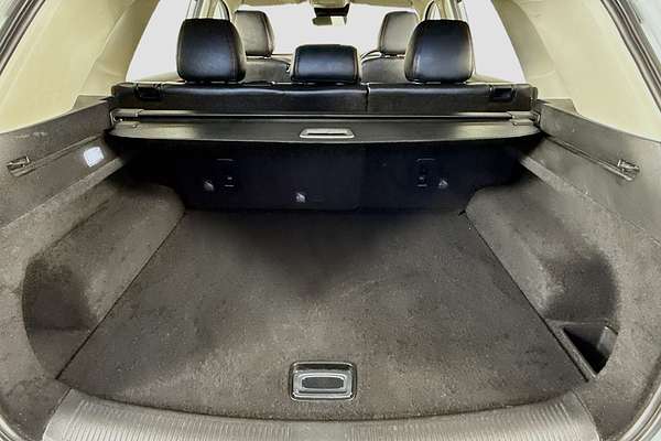 2024 MG HS Excite SAS23