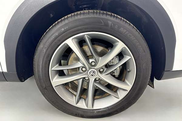 2024 MG HS Excite SAS23