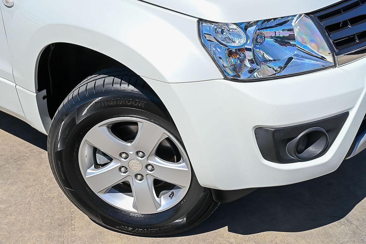 2015 Suzuki Grand Vitara Navigator JB