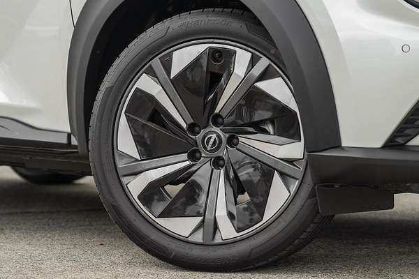 2024 Nissan JUKE ST-L F16