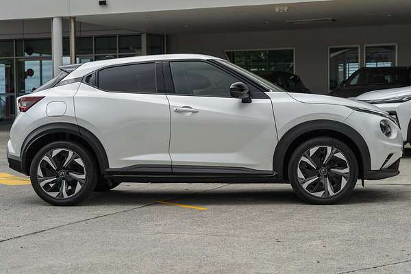 2024 Nissan JUKE ST-L F16
