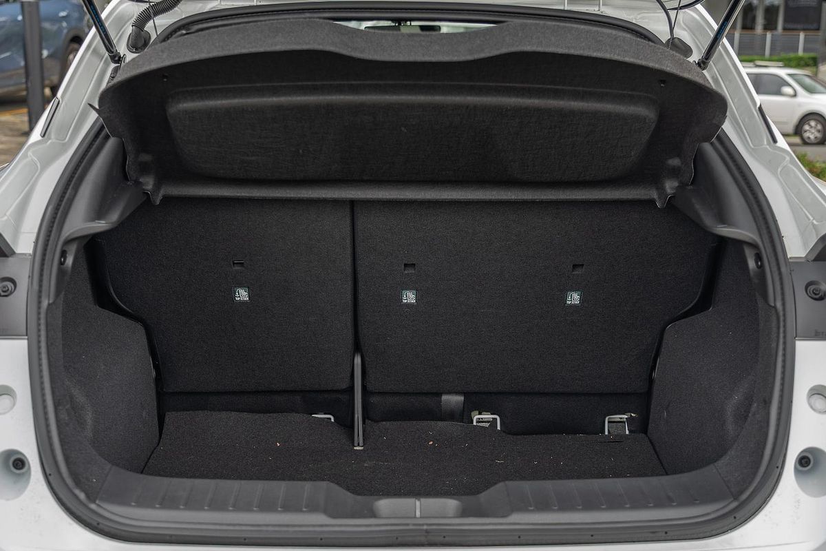 2024 Nissan JUKE ST-L F16