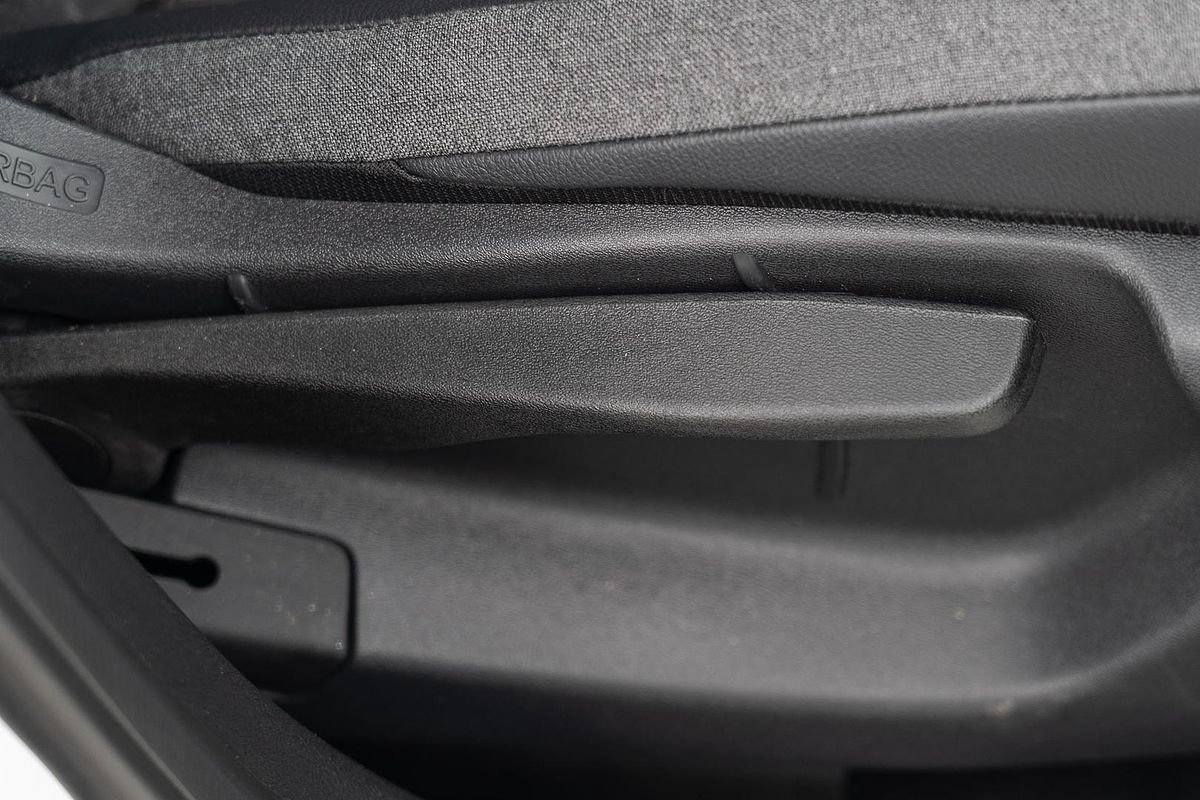 2024 Nissan JUKE ST-L F16