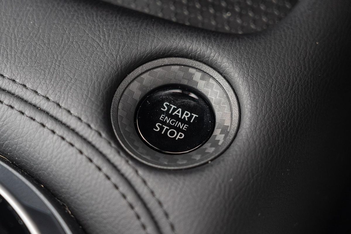 2024 Nissan JUKE ST-L F16