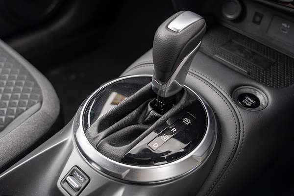 2024 Nissan JUKE ST-L F16