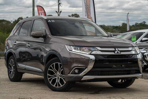 2016 Mitsubishi Outlander Exceed ZK