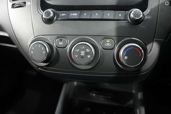 2016 Kia Cerato S YD