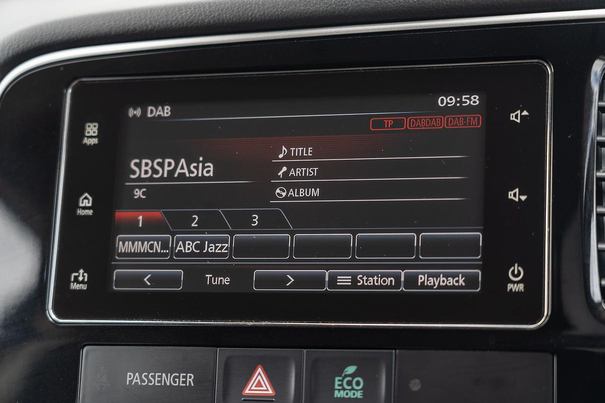 2016 Mitsubishi Outlander Exceed ZK