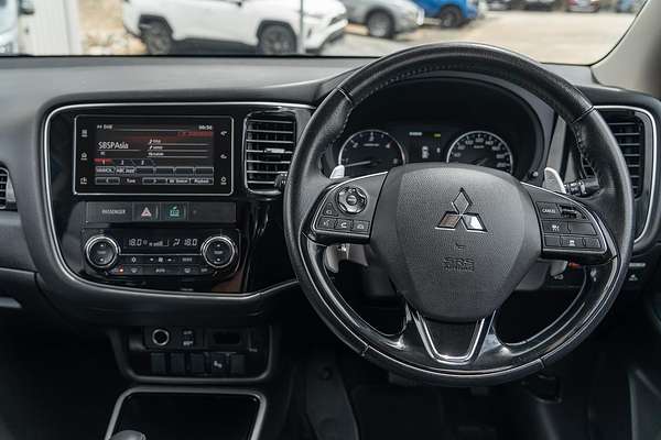 2016 Mitsubishi Outlander Exceed ZK