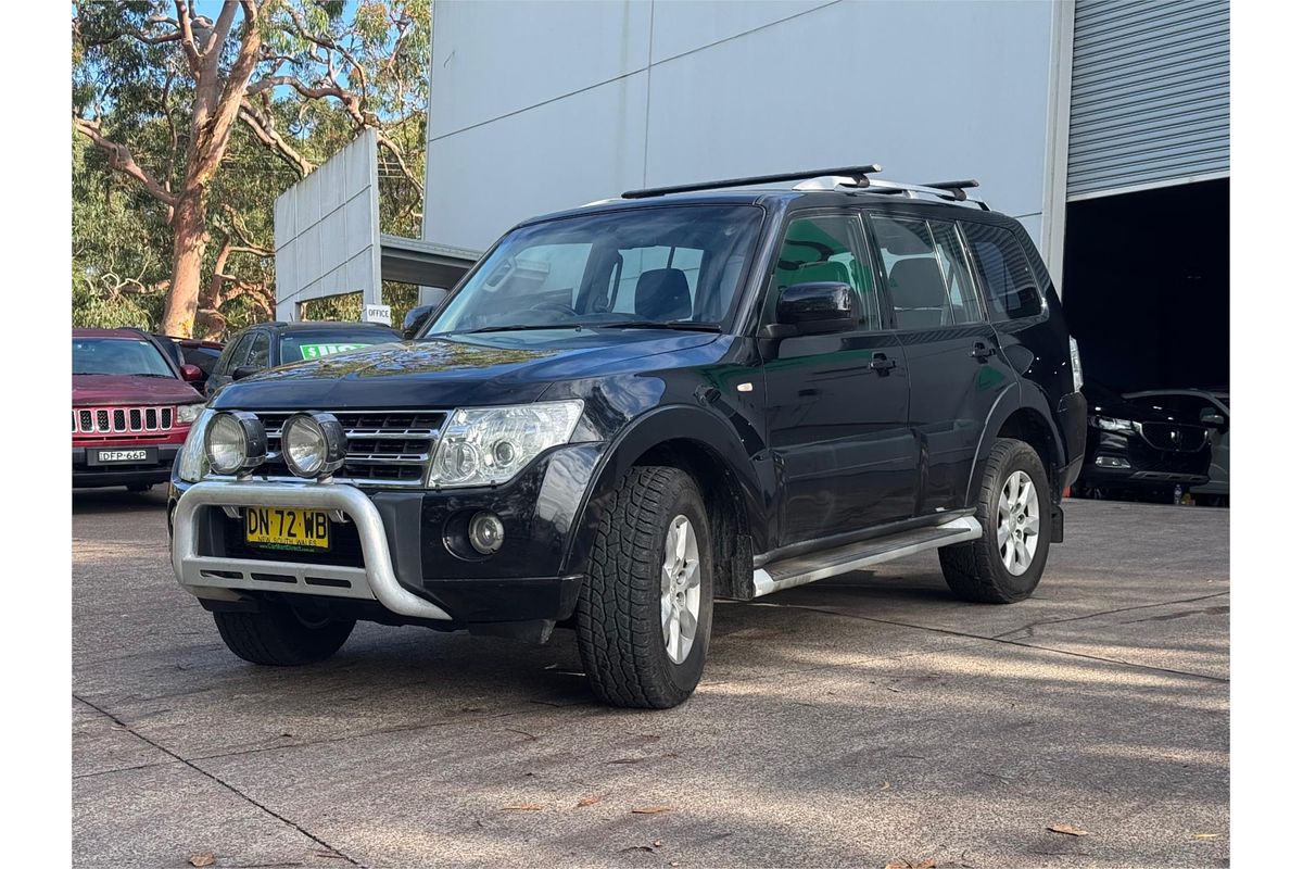 2010 Mitsubishi Pajero GLX NT