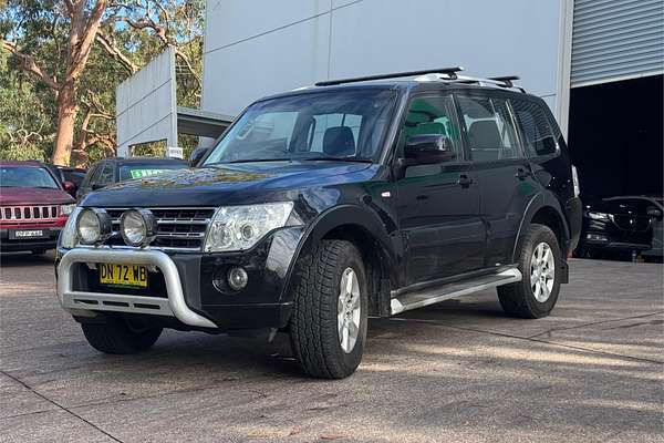 2010 Mitsubishi Pajero GLX NT