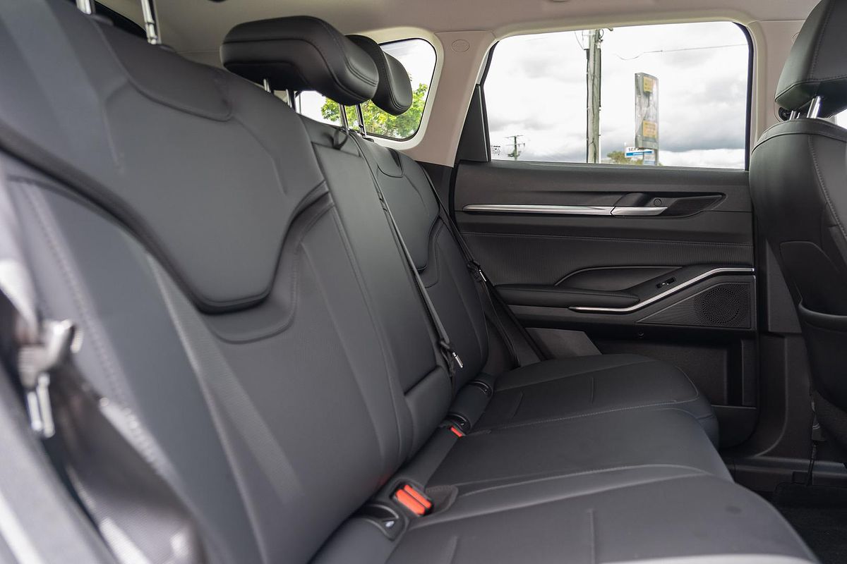 2025 GWM Haval H6 Ultra PHEV B01