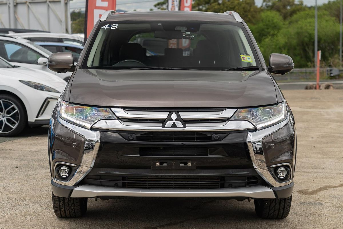 2016 Mitsubishi Outlander Exceed ZK