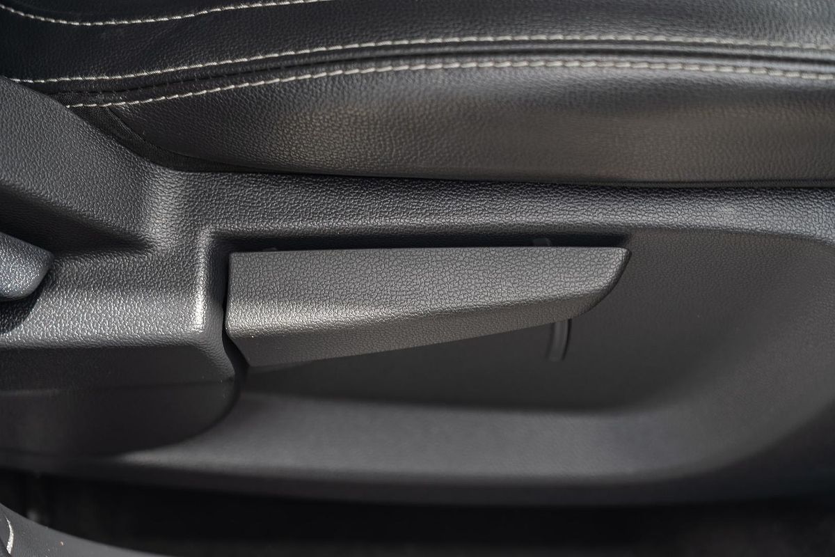 2018 MG ZS Essence AZS1