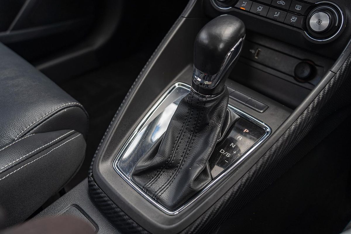 2018 MG ZS Essence AZS1