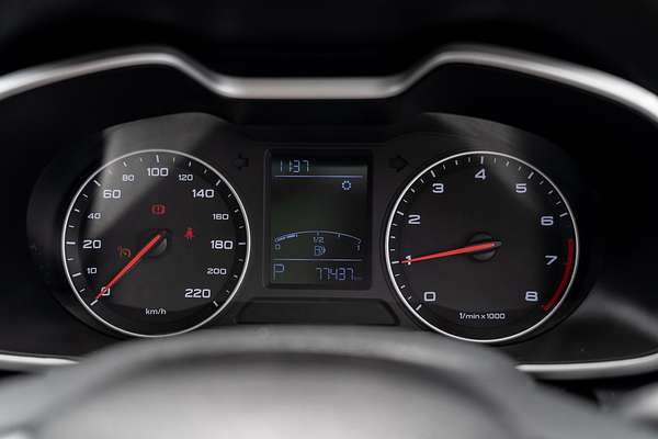 2018 MG ZS Essence AZS1