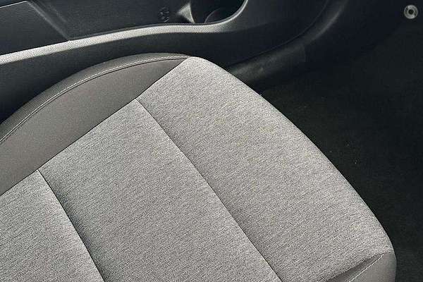 2024 Kia Stonic S YB