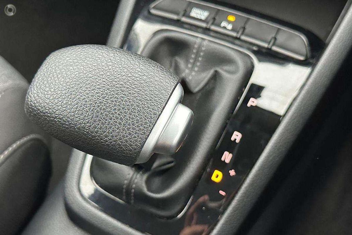 2024 Kia Stonic S YB