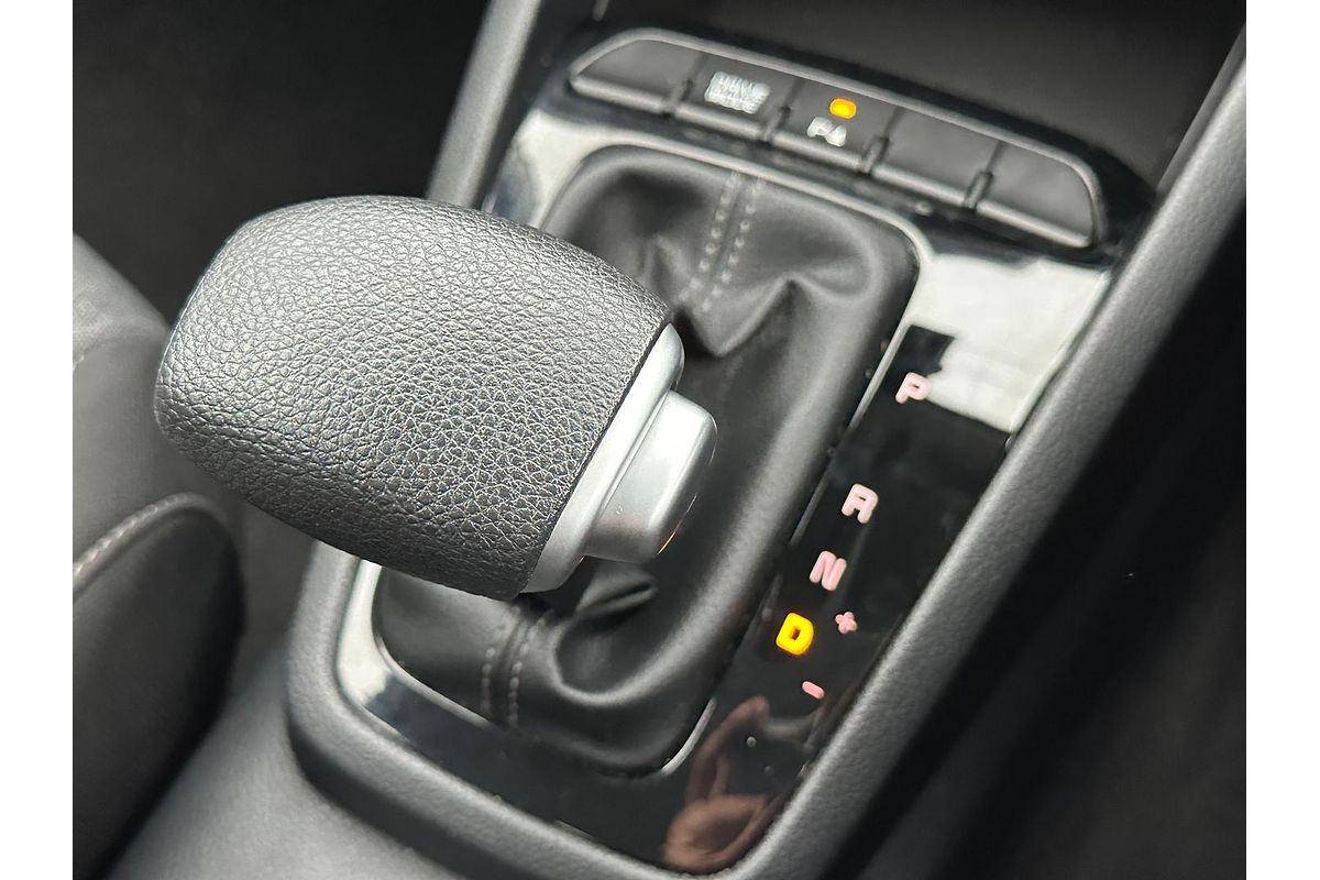 2024 Kia Stonic S YB