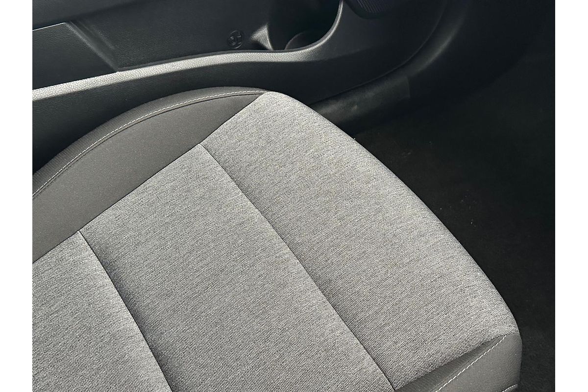 2024 Kia Stonic S YB