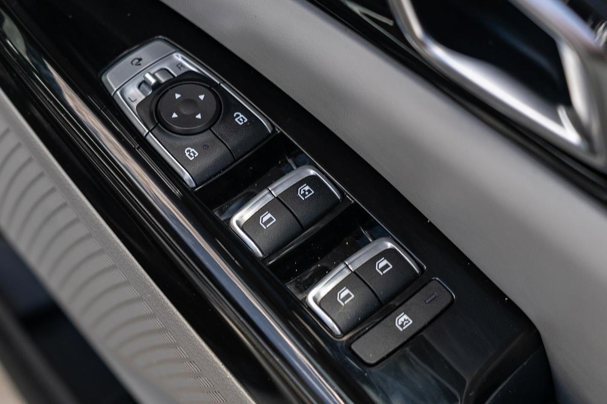 2021 Kia Carnival Si KA4